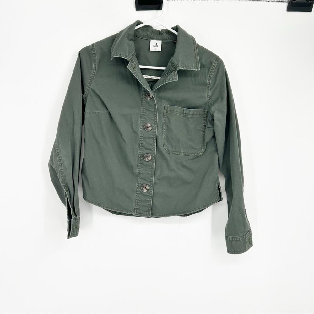 Cabi #5298 Army Green Cropped Shacket Size XS Casual Lightweight Cotton Blend
